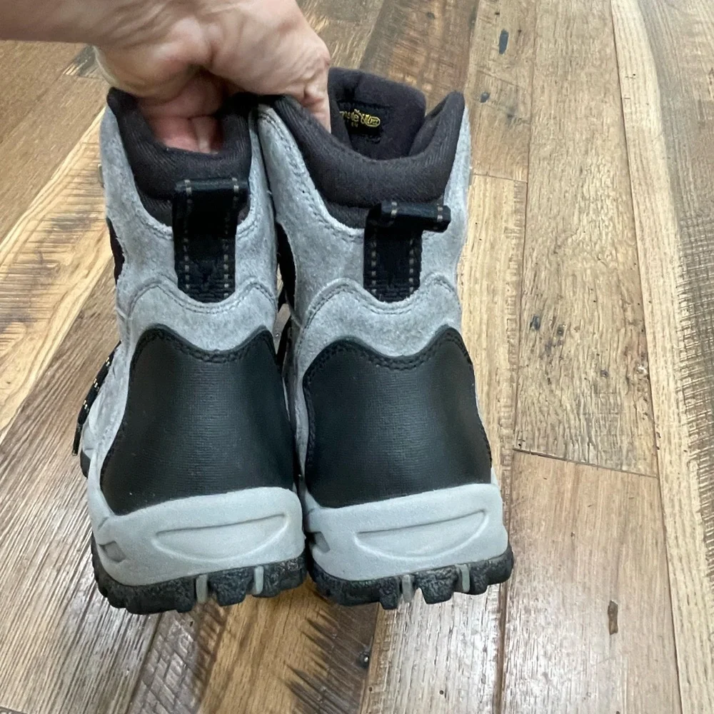 Cabela’s Dry Plus Waterproof boots Wm 8.5 D - Picture 11 of 12